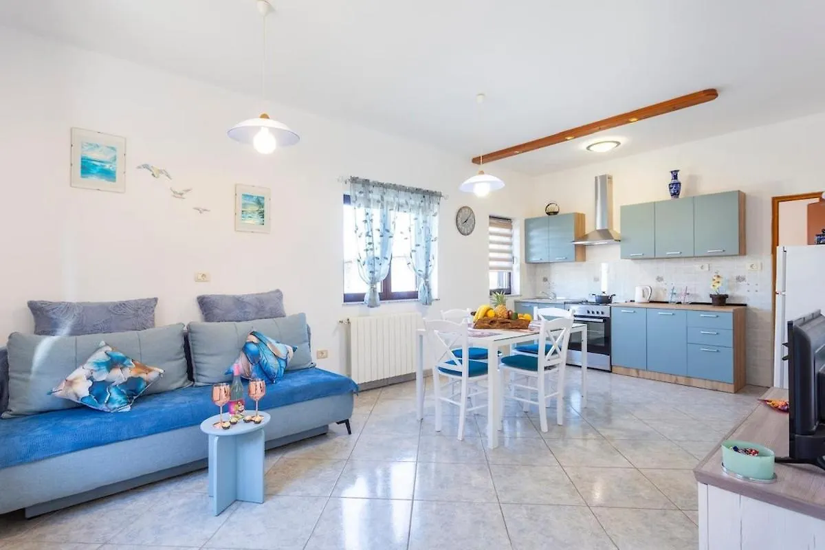 Apartment Mattinna Manjadvorci