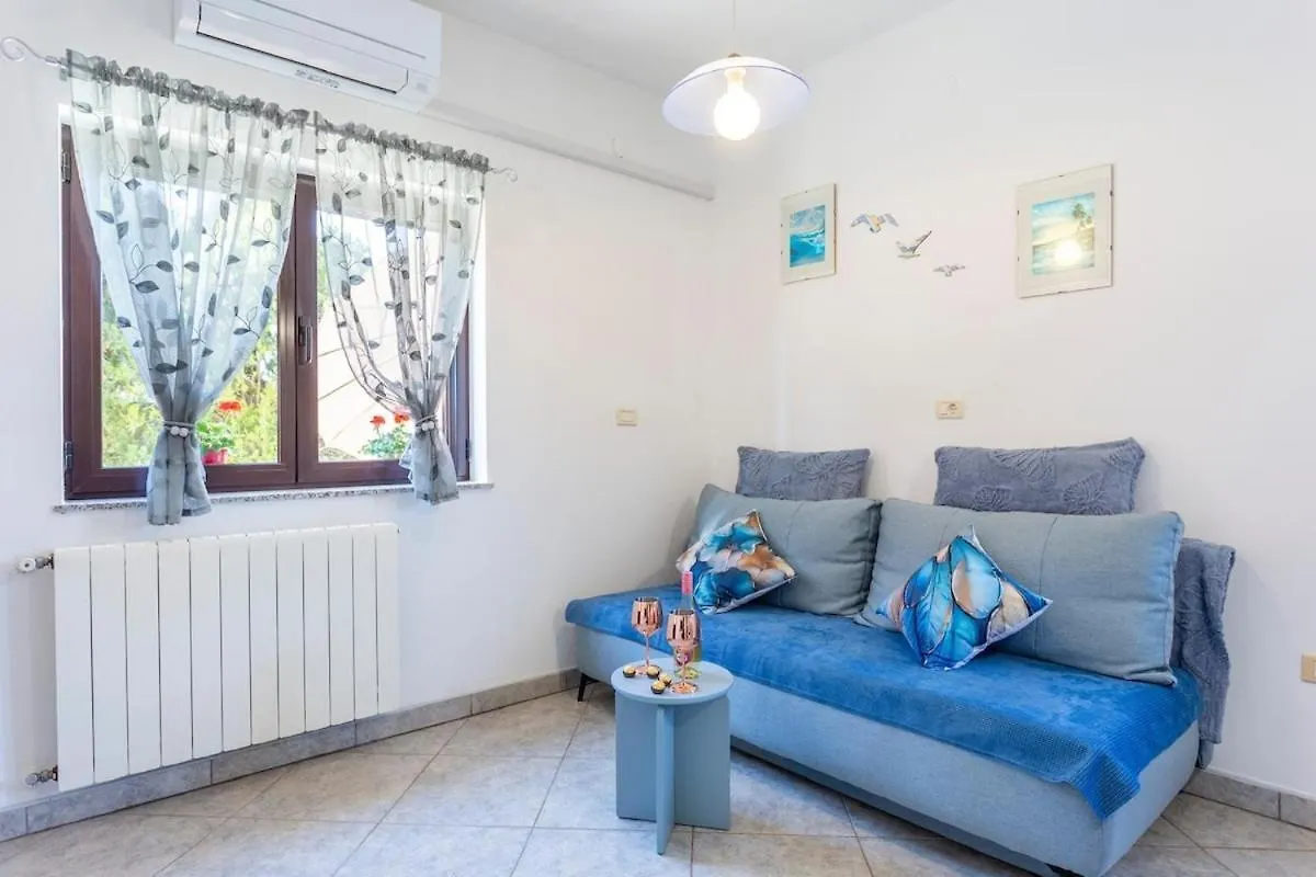Apartment Mattinna Manjadvorci